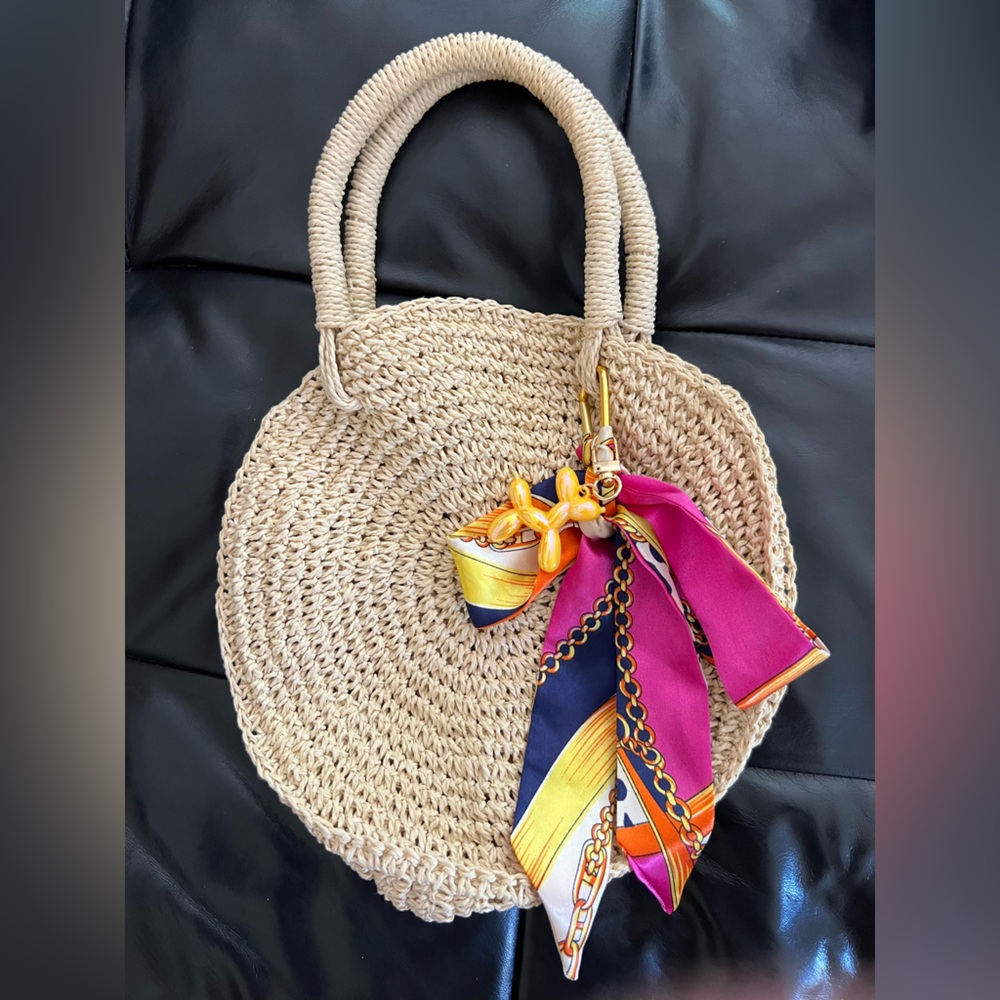 Circle Raffia Purse with Colorful Custom Bag Charm